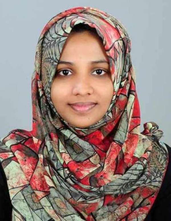  FARSANA ABDUL AZEES 